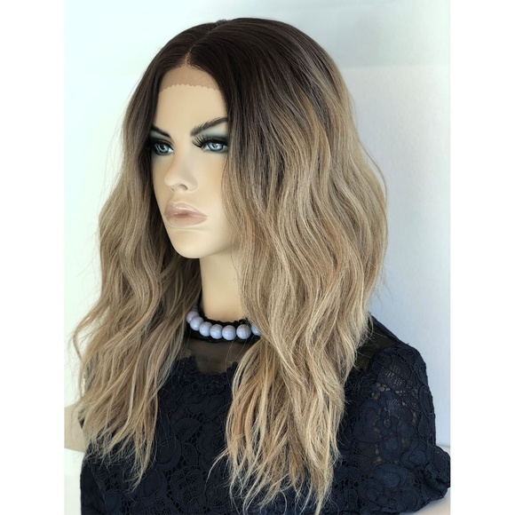16" Ombre Ash Blonde Wig Dark Roots| Elizabeth - Picture 6 of 7